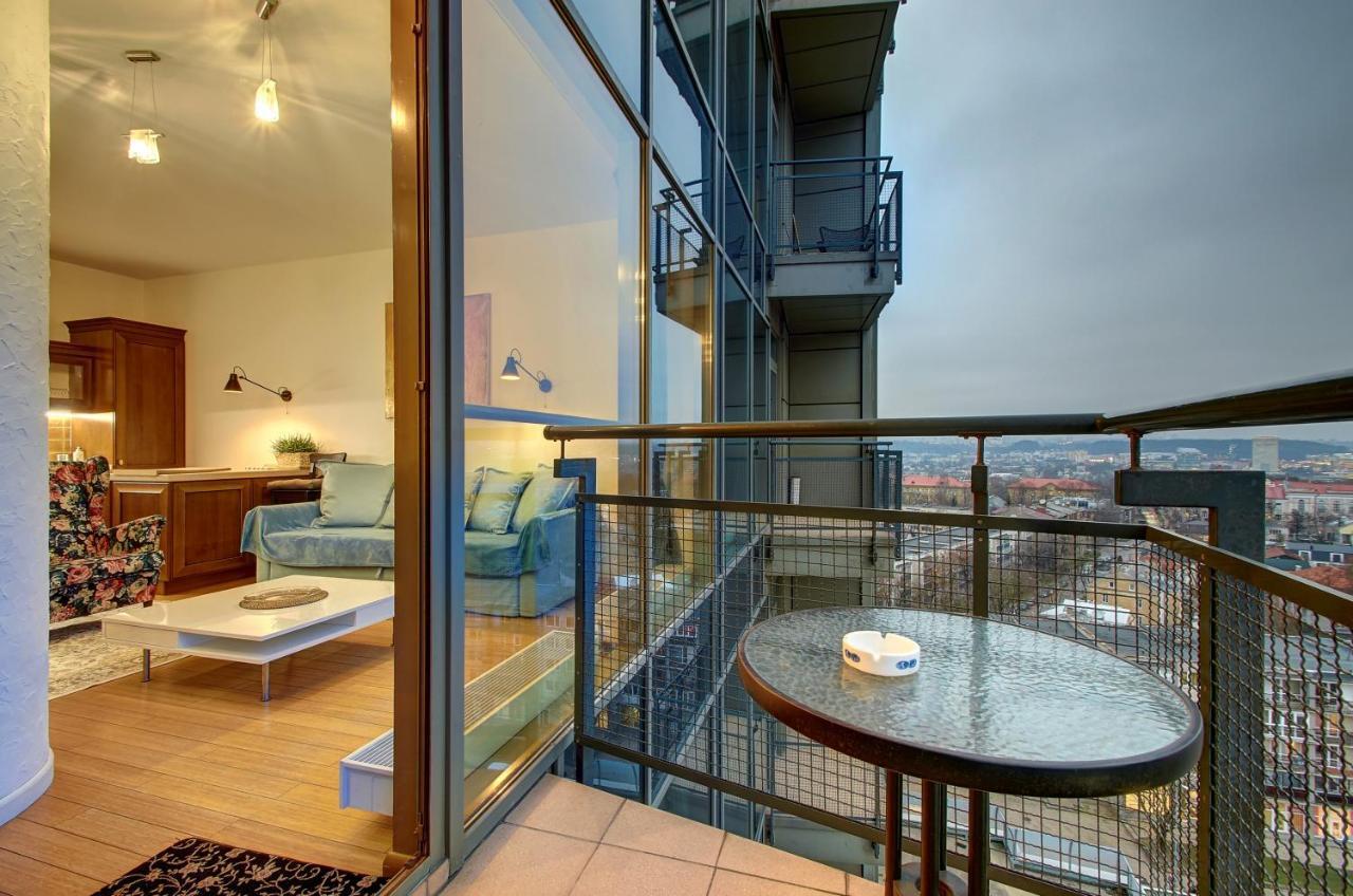 Helios 19 Luxury Vilnius Apartment Luaran gambar